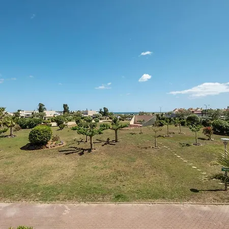 Cosmo Port Nature Coursives アパート