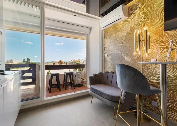 Cosmo Port Nature Coursives * アグド