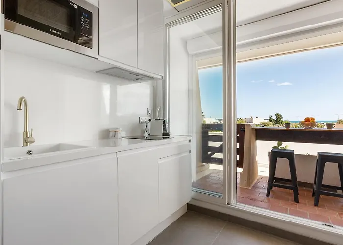 Cosmo Port Nature Coursives * アグド